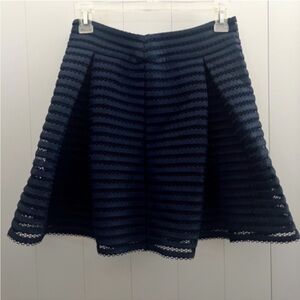 Express pleated mini skirt